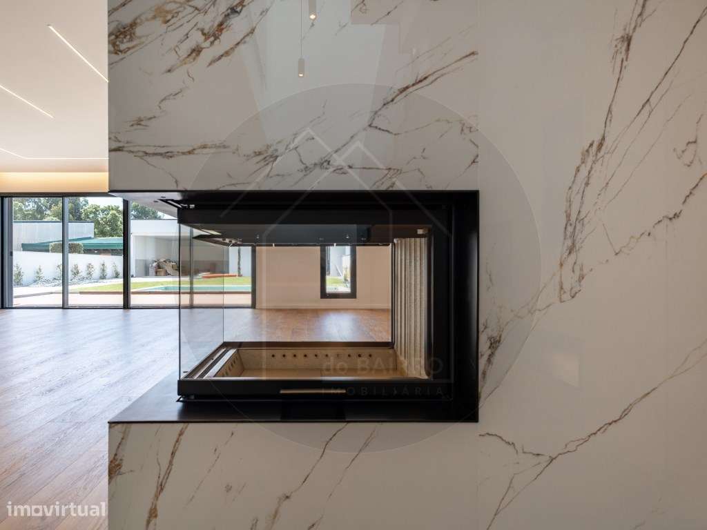 Moradia T4 com Piscina, design moderno, em Vila Nova de Gaia-7