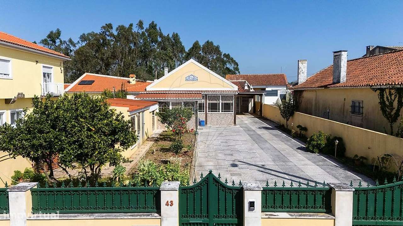 Moradia T4 para venda-20