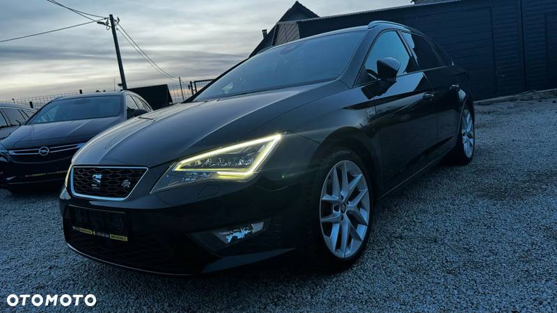 Seat Leon 2.0 TDI DPF Start&Stop DSG FR - 36