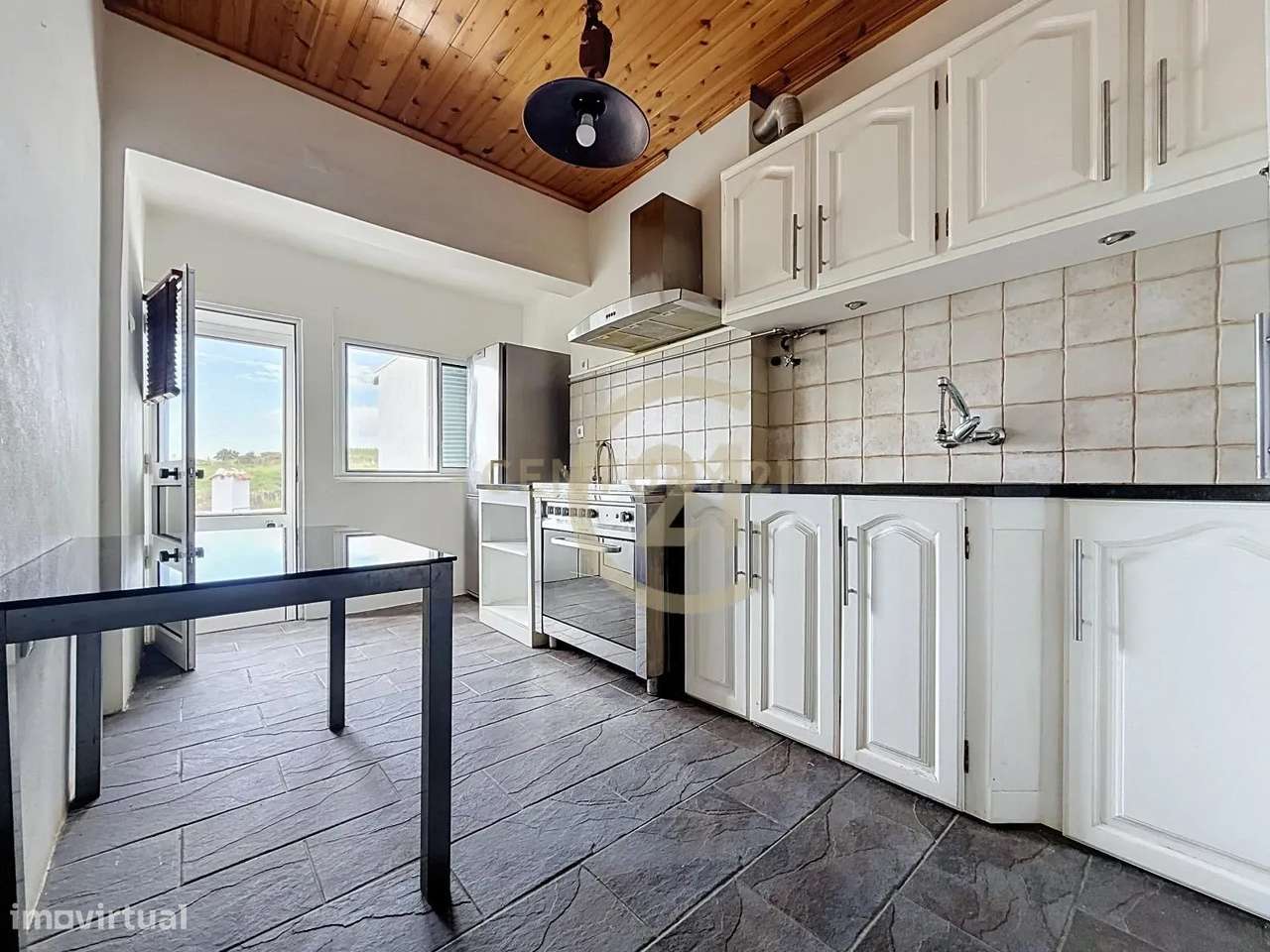 Apartamento T3 com na Praia da Vitória-16