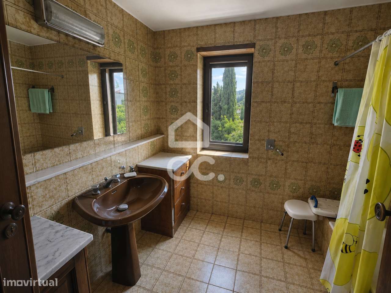 Penthouse única , terraço panorâmico e vista para o Mosteiro de Alcoba-35