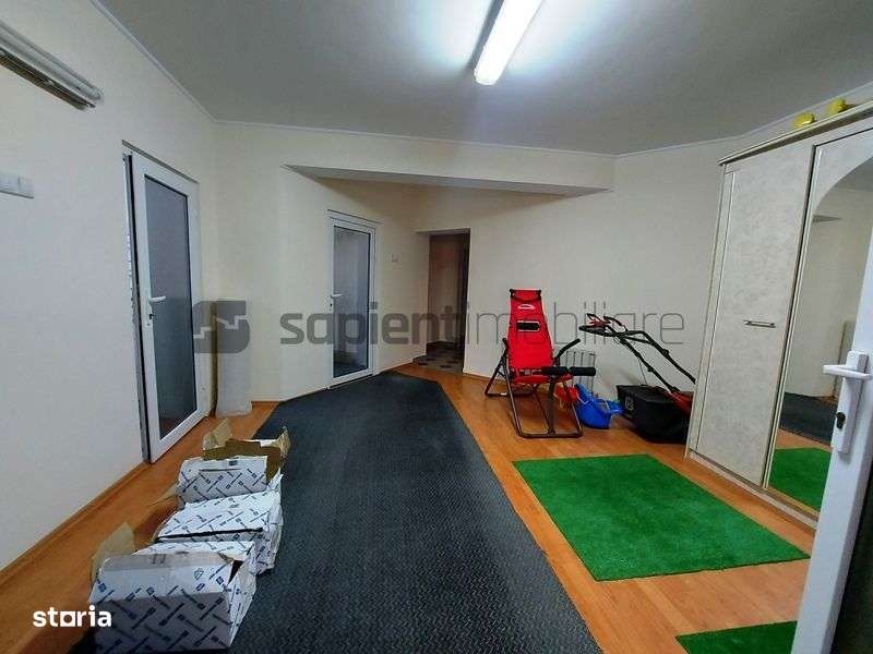 Vila cu 9 camere in zona SpitaluluiJudetean-17