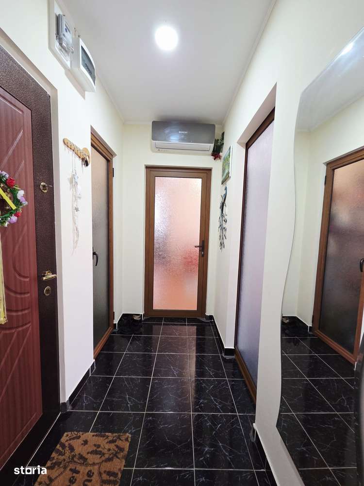 Apartament 3 camere Micro 16 cu 2 balcoane etaj 2-13