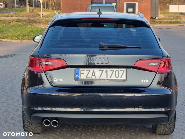 Audi A3 2.0 TDI Ambiente - 4