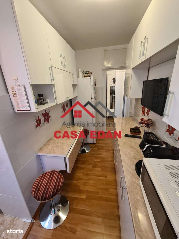 Garsoniera 40 mp in Campina--54.000e-10