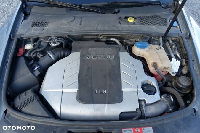 Audi A6 3.0 TDI Quattro Tiptronic - 32