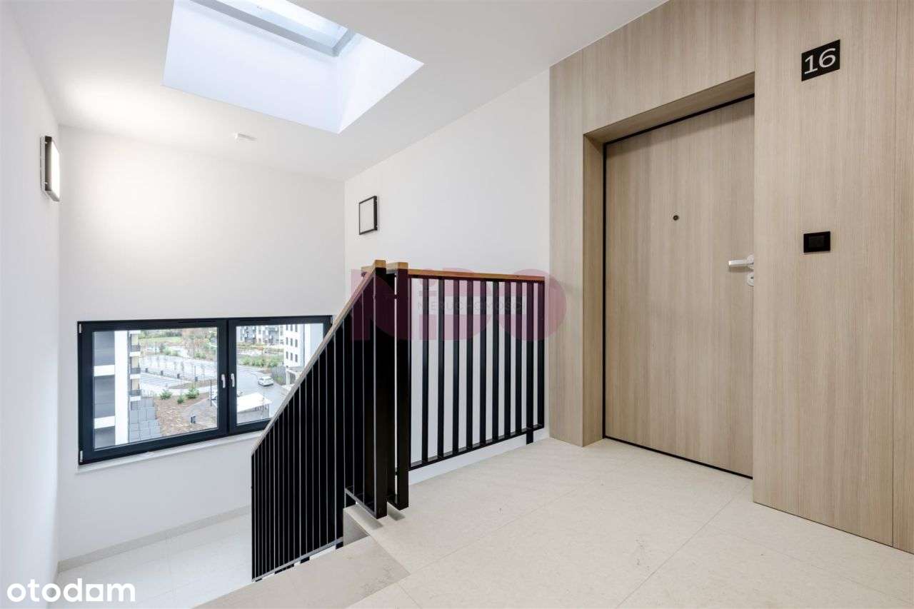 Jasne mieszkanie z dużym balkonem - widok na zieleń- okna na południe-4