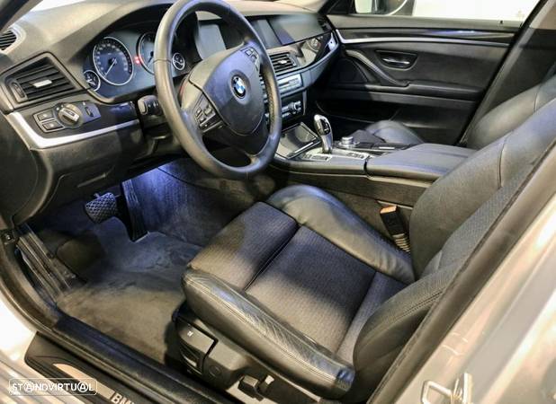 BMW 520 d Line Luxury Auto - 2