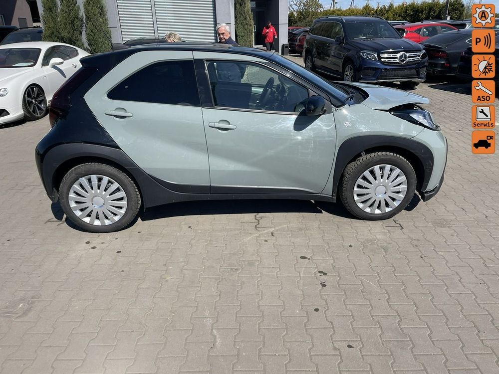 Toyota Aygo X 1.0 VVT-i Selection X-cite X-shift 2024