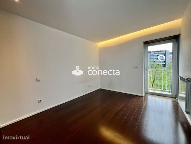 Apartamento T3 com excelente localização, Fraião - Braga-21