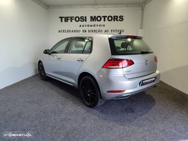 VW Golf 1.0 TSI Confortline - 6