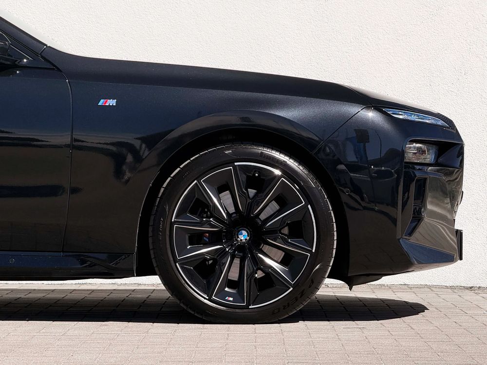BMW Seria-7 740D XDRIVE MHEV Sport 299 KM — zdjęcie 2