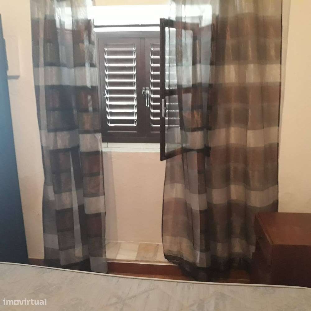 T2 com terraço, bairro tranquilo em Pias - Grande imagem: 4/13