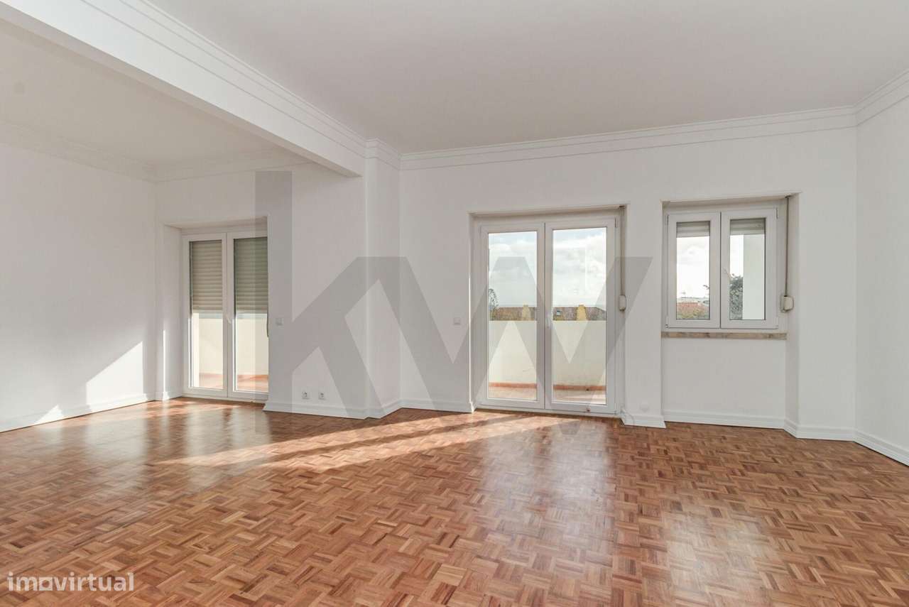 Apartamento Renovado com Vista Mar - Grande imagem: 5/30