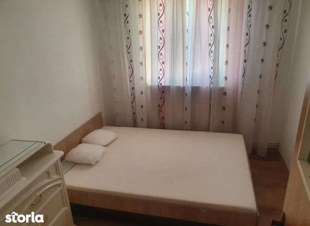 Apartament  3 camere Dacia , 53 metri, etaj 4 Cod:147445