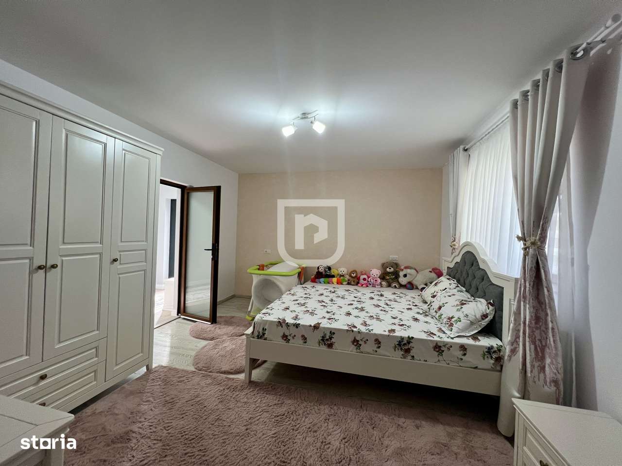 Casa lux de vanzare in Bucsoaia | Gura Humorului-7