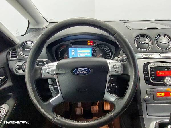 Ford S-Max 1.8 TDCi Titanium 7L - 9