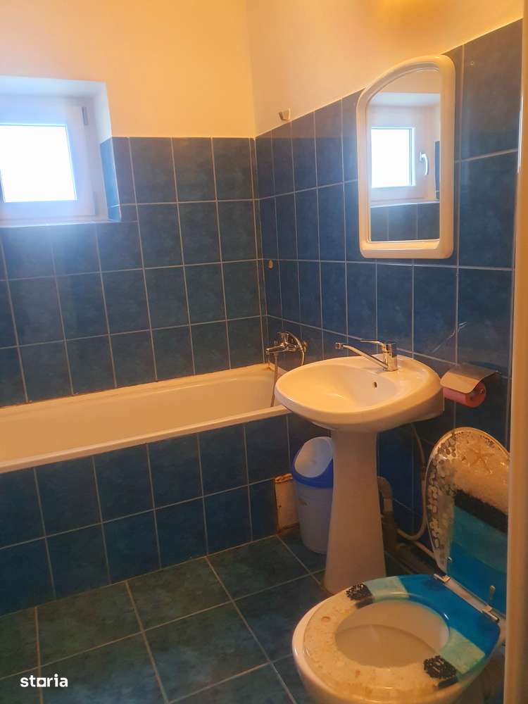 Persoana fizica, inchiriez ap cu 3 camere - Imagine principală: 5/8