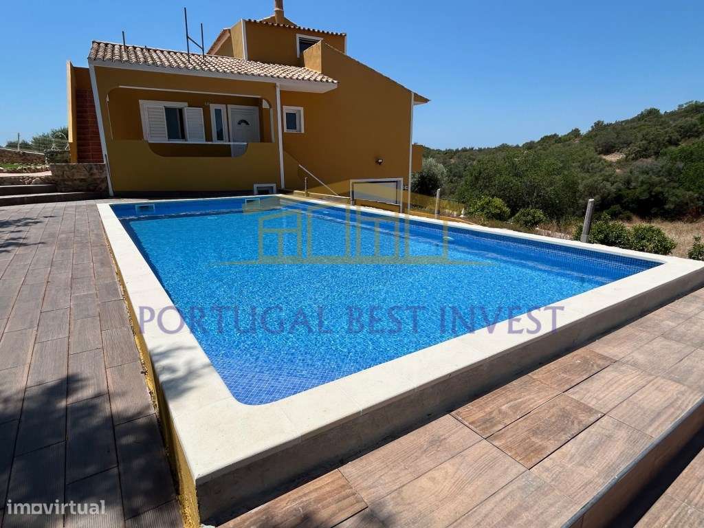 Casa / Moradia V6 com 6 quartos com piscina Isolada em zona Rural a... - Grande imagem: 2/60