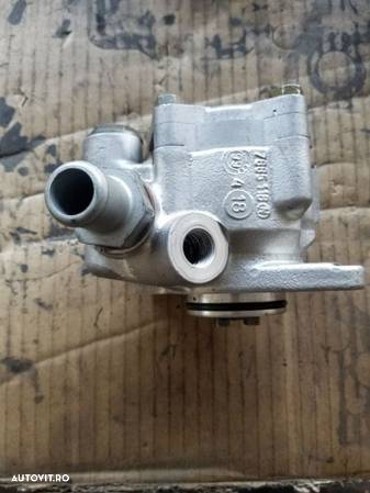 Pompa servo directie Mercedes Benz LK/LS2 - 2