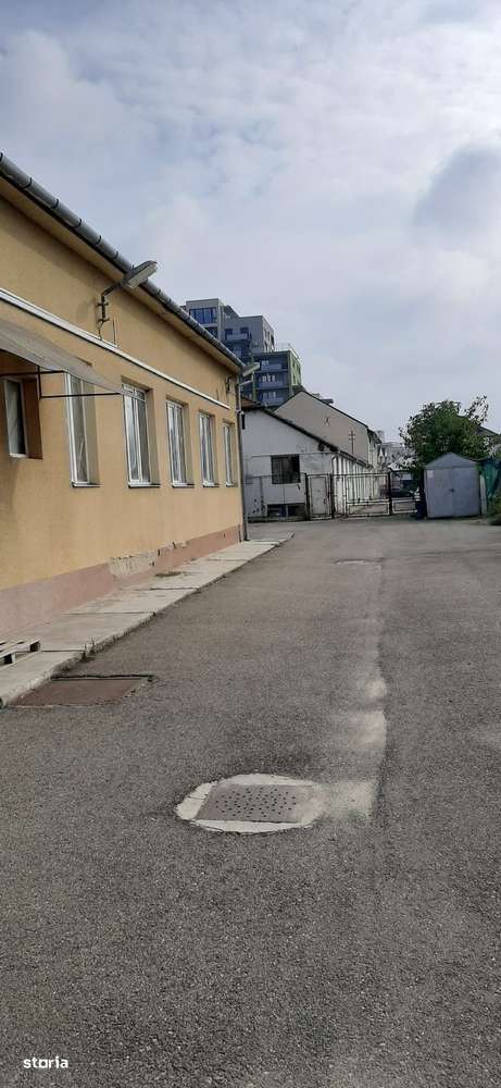 Spatiu central - 400 mp - Imagine principală: 2/6