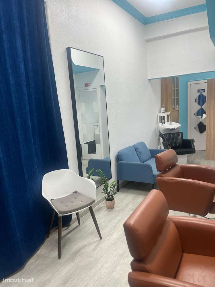 Trespasse de Cabeleireiro ou Centro de Estétita - Grande imagem: 5/8