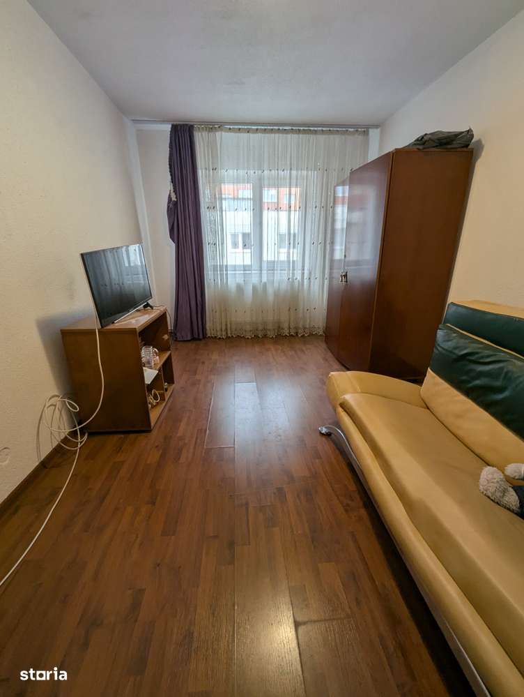 Apartament cu 3 camere și vedere panoramică în Astra-2