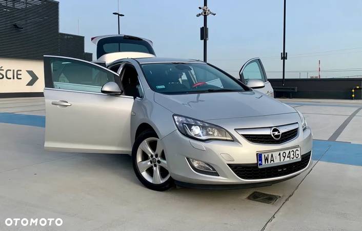 Opel Astra 1.6 Edition Sport - 8