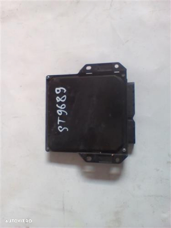 Calculator motor Nissan Navara 2.5 DCI cod 23710EB310 - 2