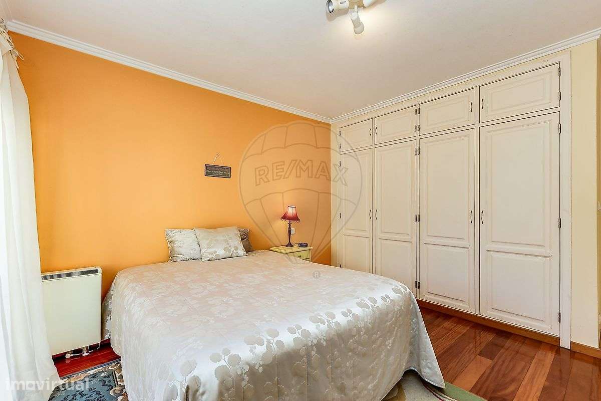 Moradia T4 para venda-26