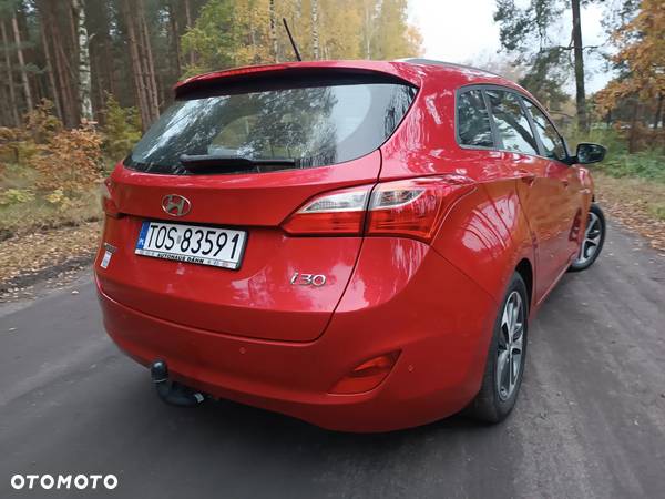 Hyundai I30 blue 1.6 CRDi Trend - 20