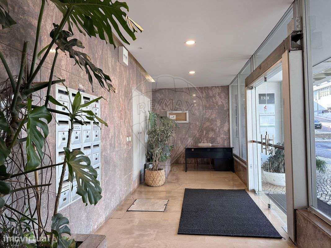 Escritório T0 para venda - Grande imagem: 3/19