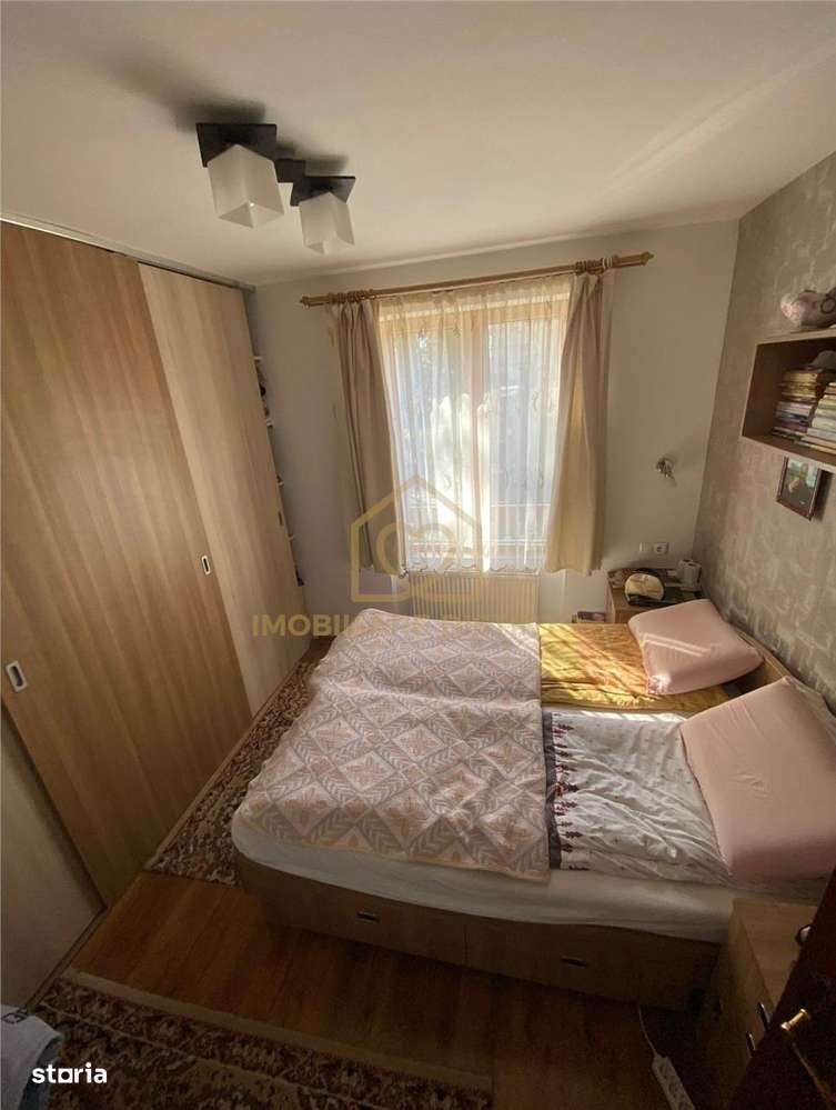Apartament cu 3 camere zona Centrala-9