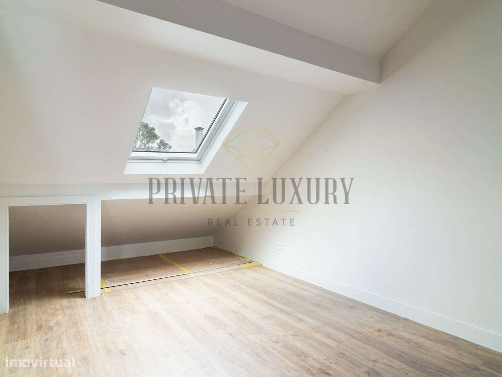 T3 Duplex Novo com Terraço junto à Praça da Alegria | Lisboa-28