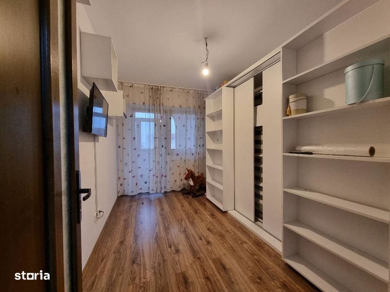 Vanzare Apartament 4 camere Targu Jiu, zona Ultracentral