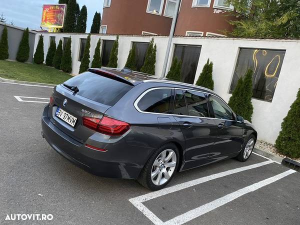 BMW Seria 5 520d xDrive - 3