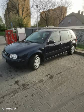 Volkswagen Golf IV 1.4 Q - 8