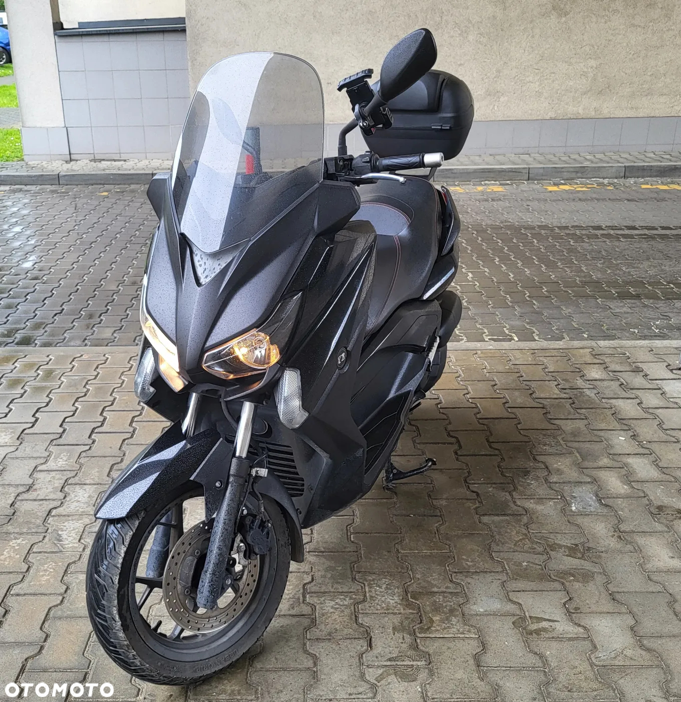 Yamaha X-max - 7