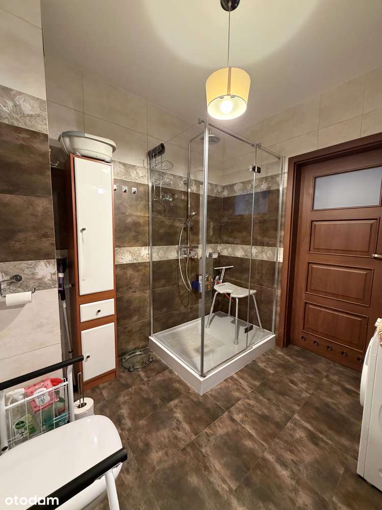 81 m2, 3-pokojowe mieszkanie - w cenie: garaż i kom.lokatorska-6