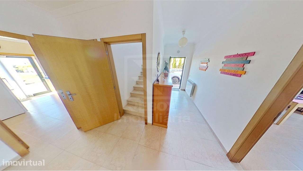 Moradia Isolada junto da Praia do Baleal com anexo-41
