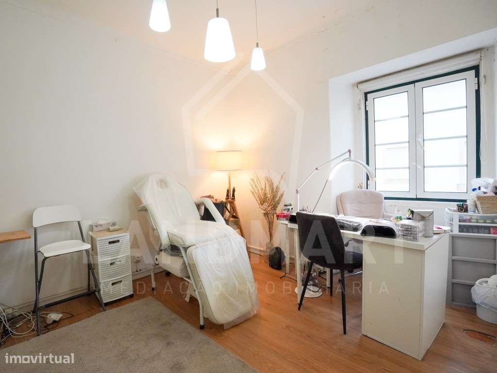 Apartamento T2+1, no coração da Vila da Nazaré - Grande imagem: 5/16