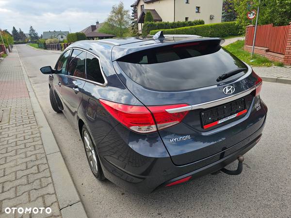 Hyundai i40 Kombi 1.7 CRDi Premium - 11