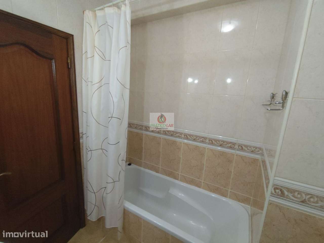 Andar Moradia T3 em São Bernardo-16