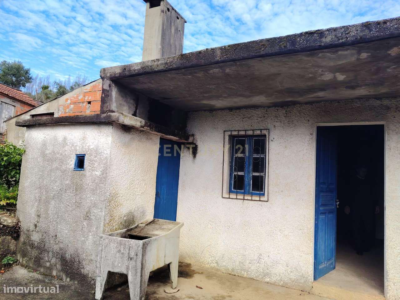 Moradia para Restauro em Sever do Vouga – Salgueirinhos-1