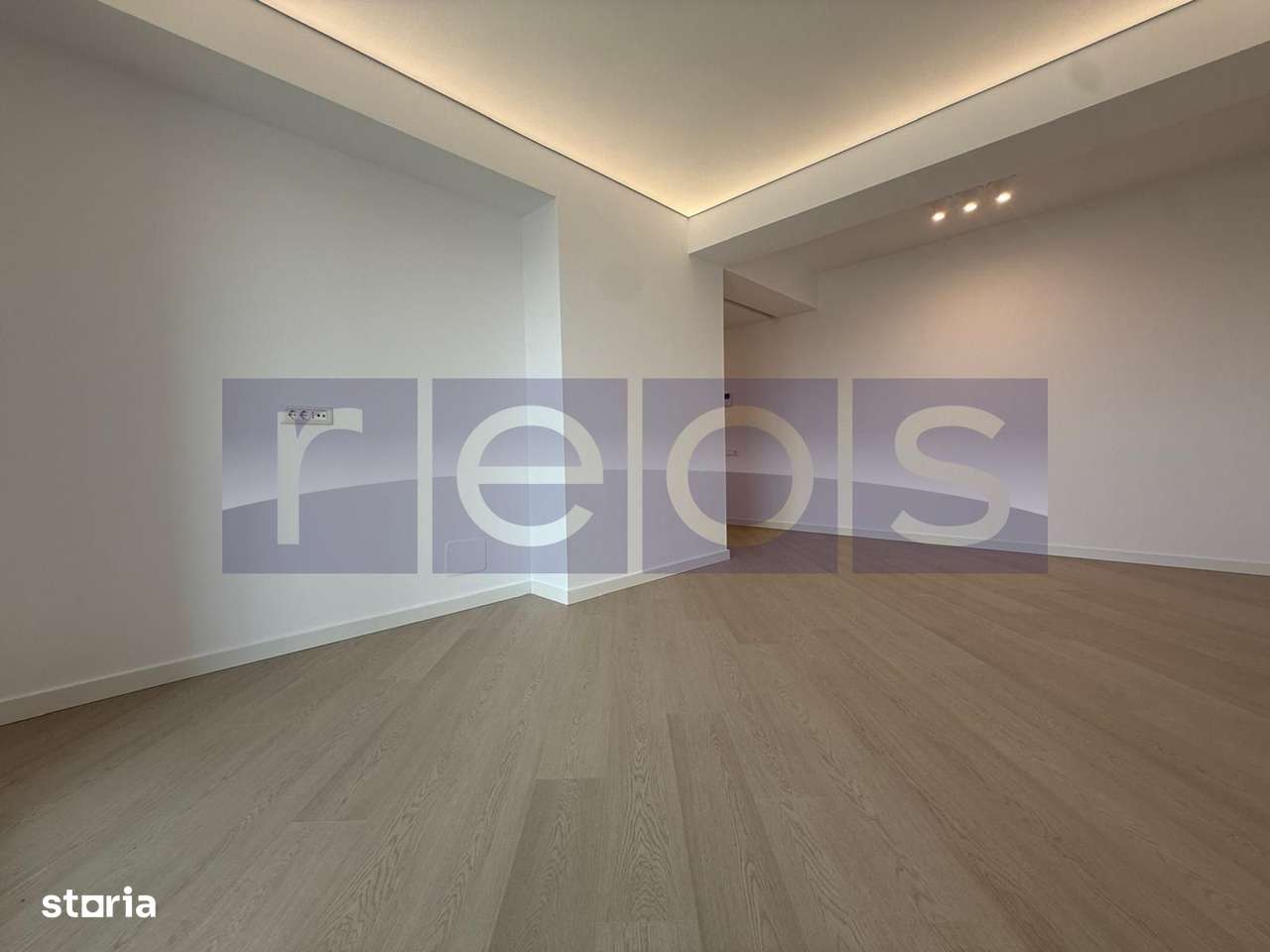 De vanzare | Apartament 2 Camere | Decomandat | Cortina North - Imagine principală: 5/13