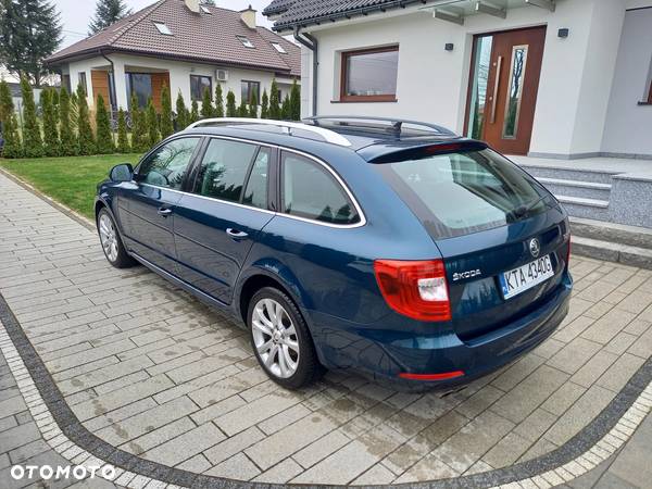 Skoda Superb 1.6 TDI Ambition - 6