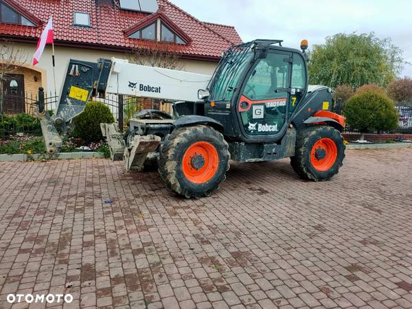 Bobcat T40140, 14m, 2015r. - 2