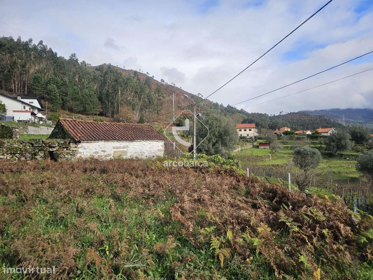 Propriedade para restauro - Loureda - Arcos de Valdevez-34