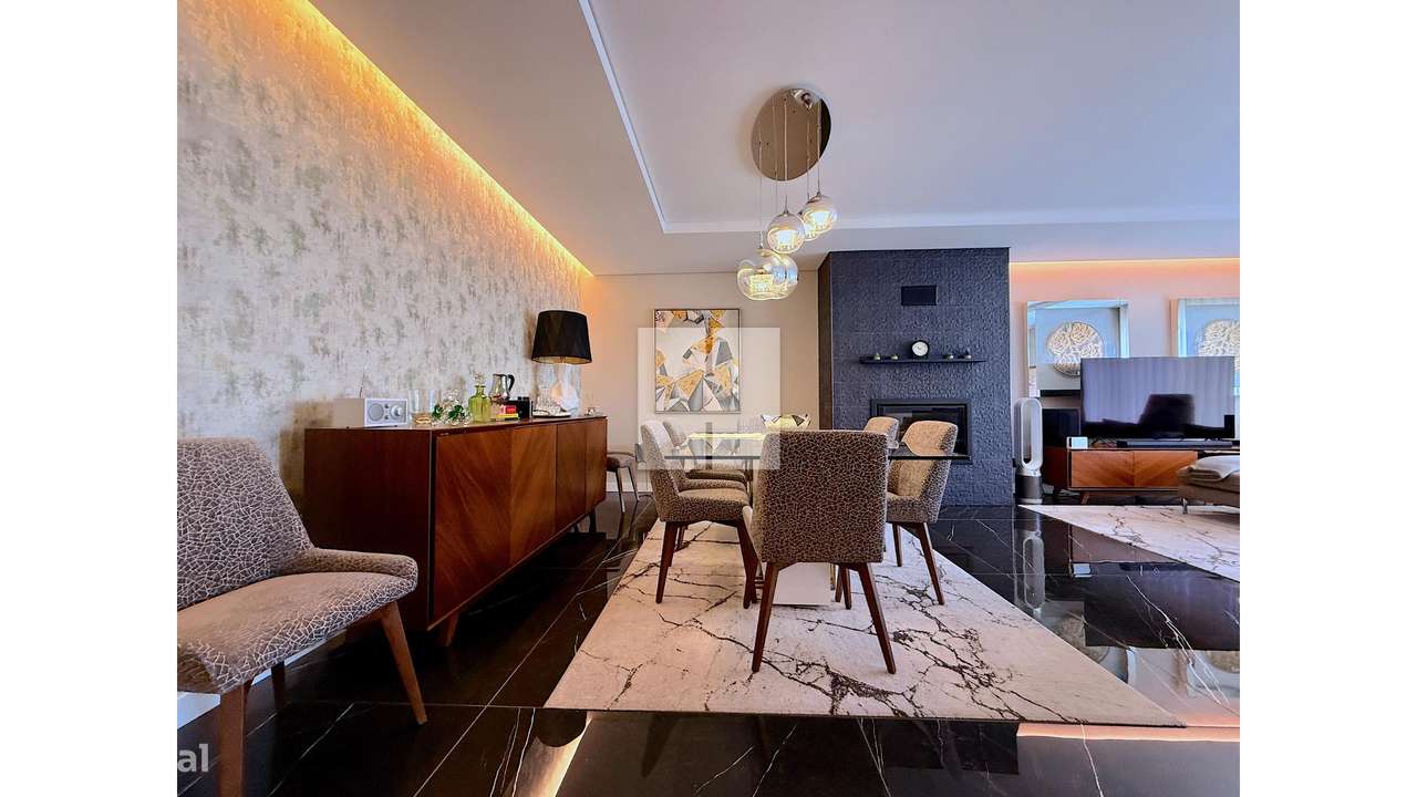 T4 Luxo 239m² em Buarcos-3