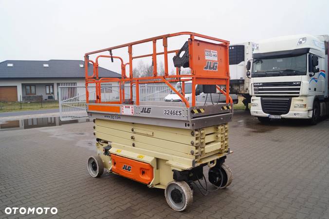 JLG 3246 ES Podnośnik nożycowy 12m Elektryczny - 1